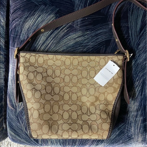 Coach Small Duflette in Signature Jacquard Li/Khaki/Brown Brand New with Tags - Picture 16 of 16